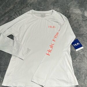 Huk women’s fishing top xl NWT